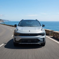Mobil Bekas Lynk Co 2022 Produksi 01 Bensin SUV Kulit dan Kenyamanan Berkendara