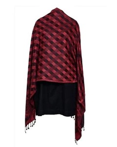Écharpe longue élégante en viscose à carreaux, douce et tissée, avec texture raffinée, pour femmes, tenues quotidiennes, voyages - Product Image 4
