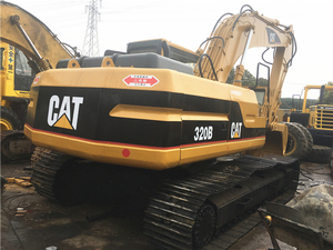 Excavadora de cadenas Caterpillar usada original de Japón, modelo 320, 20 toneladas, de segunda mano, con motor Cummins de 136KW de potencia, en venta. - Product Image 6