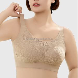 Sujetador sin aros de cobertura total con bordado floral, sujetador de encaje de triple elevación con soporte de 3 capas, sujetadores de talla grande para mujer - Product Image 1