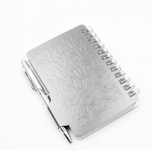 สมุดโน้ตกระดาษดีไซน์สร้างสรรค์แบบขายส่ง พร้อมเปลือกอะลูมิเนียมและเปลือกโลหะ รวมปากกาและขดลวดโลหะผสม ดีไซน์สร้างสรรค์ - Product Image 1