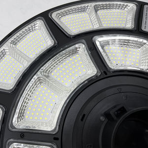 ABS אינטליגנטי הכל בכביש עגול UFO 500W 1000W פנסי רחוב אטומים למים חיצוניים אורות גן סולאריים עם מוט - Product Image 4