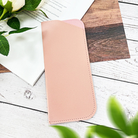 Étui à lunettes Portable poche inclinée conception anti-poussière en cuir épaissi sac de rangement de lunettes de soleil en polyuréthane à la mode pour la presbytie