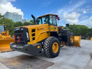 90% New SDLG Wheel Loader Famous Chinese Brand Used Front Loader SDLG956F in Good Condition - Product Image 2