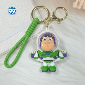 Llavero de dibujos animados de Toy Story Buzz Lightyears, muñeco de oso fresa, llavero de Anime, colgante de bolsa de coche de goma suave de PVC, regalo, llavero 3D - Product Image 5