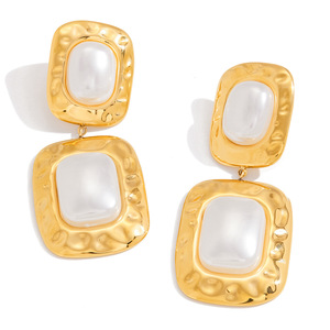 Orecchini Vintage con Grandi Perle in Acciaio Inossidabile, Pendenti Rettangolari Martellati, Orecchini alla Moda Placcati Oro 18k, Vendita all'Ingrosso - Product Image 5