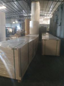 Vendita calda <span class=keywords><strong>carta</strong></span> Kraft <span class=keywords><strong>marrone</strong></span> semplice <span class=keywords><strong>carta</strong></span> Eco per fiori <span class=keywords><strong>carta</strong></span> <span class=keywords><strong>da</strong></span> imballaggio - Product Image 2