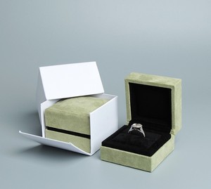 Boîte à bijoux en velours de haute qualité, boîte de rangement à bijoux élégante - Product Image 4