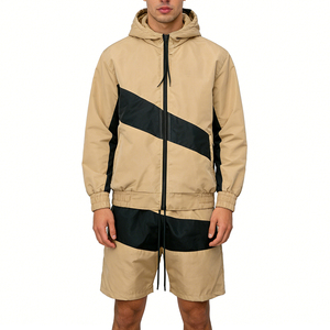 <span class=keywords><strong>Tuta</strong></span> Antivento Professionale Personalizzata con Logo, Colore Kaki, Stile Gorpcore Techwear, Set 2 Pezzi con Pantaloncini, Giacca Impermeabile con Cappuccio OEM - Product Image 2