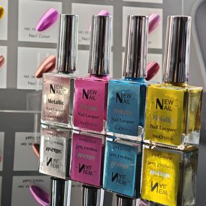 Base Top Coat Esmalte de <span class=keywords><strong>uñas</strong></span> <span class=keywords><strong>Halal</strong></span> Suministros de salón profesional Pintura de <span class=keywords><strong>uñas</strong></span> 15ml 1000 colores Base de agua Laca de <span class=keywords><strong>uñas</strong></span> <span class=keywords><strong>Halal</strong></span> - Product Image 4