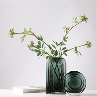 Vase à fleurs en verre irrégulier au design moderne pour la décoration de table de mariage pour les hôtels et la maison