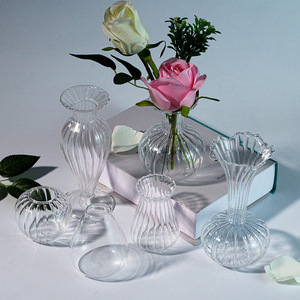 Mini Floreros <span class=keywords><strong>de</strong></span> Vidrio Vintage, Pequeños Floreros Transparentes para Flores, Floreros Vintage al por Mayor para <span class=keywords><strong>Centros</strong></span> <span class=keywords><strong>de</strong></span> <span class=keywords><strong>Mesa</strong></span>, Boda Rústica - Product Image 1
