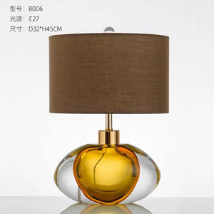 Sortie d'usine lampe <span class=keywords><strong>de</strong></span> bureau <span class=keywords><strong>de</strong></span> chevet nordique chambre modèle <span class=keywords><strong>de</strong></span> luxe postmoderne hall d'exposition salon hôtel verre lumière décorative - Product Image 3