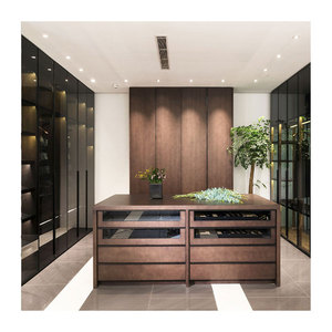 Sous-vêtement en bois et noyer, <span class=keywords><strong>armoire</strong></span> <span class=keywords><strong>de</strong></span> rangement, <span class=keywords><strong>de</strong></span> luxe, <span class=keywords><strong>de</strong></span> style italien, haut <span class=keywords><strong>de</strong></span> gamme, placard <span class=keywords><strong>de</strong></span> marche modulaire avec porte en verre - Product Image 1