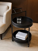 Chariot de service à deux niveaux en cuir noir, directement de l'usine, avec cadre en fer et roulettes, pour hôtel, salon, OEM ODM