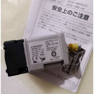 Motor de CA R88M-G75030H-S2-D R88M-K05030T-S2-Z R88M-K75030H-BS2, Envío Rápido, Nuevo - Product Image 1