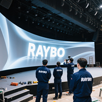 Écran mural LED incurvé créatif d'intérieur RAYBO Grand épissage sans couture de 22.5 ° à 22.5 ° degrés pour les événements scéniques, les forums et les réunions