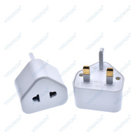 Adaptateur de voyage universel UE/US vers Royaume-Uni, prise 3 broches, convertisseur de prise standard britannique de type G, entrée 5A, fusible, certifié CE, ABS+Cuivre