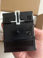 Bouton poussoir KNX MTN649208 230V pour la domotique et l'automatisation des bâtiments