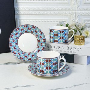 Vente flash Ensemble à café de luxe Ensemble à thé en porcelaine rouge et bleu de luxe européen Tasse et soucoupe - Product Image 6