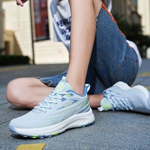 Chaussures de marche d'été respirantes en maille à lacets, grandes tailles, avec amorti haute élasticité, semelle intermédiaire en PVC absorbant les chocs et anti-odeur - Product Image 4