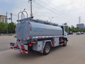 Camion-<span class=keywords><strong>citerne</strong></span> à carburant diesel Dongfeng DFAC 4X2 neuf avec réservoir de 7000L, transmission manuelle, <span class=keywords><strong>prix</strong></span> avantageux - Product Image 2
