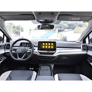 Voiture d'occasion 2024 pour <span class=keywords><strong>Volkswagen</strong></span> <span class=keywords><strong>ID</strong></span>.6 CROZZ PURE Premium, SUV électrique d'occasion 5 portes, 7 places, grande taille, propulsion arrière - Product Image 3
