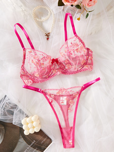Nouvel ensemble de lingerie sexy pour femmes, deux pièces, haut de gamme, broderie fragmentée, sous-vêtements respirants et confortables, ensemble de lingerie pour femmes - Product Image 5