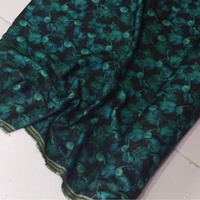 Tissu imprimé Viscose Tissu imprimé Rayonne Viscose Satin Tissu 60S Réactif Teint Numérique pour Vêtement