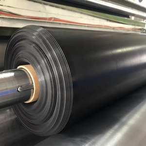 Nouvelles membranes géomembranes lisses en HDPE de 1 mm pour décharges, agriculture et bassins de pêche avec géotextile de 100 à 200 g/m² - Product Image 4