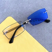 Lunettes photochromiques unisexes anti-lumière bleue UV400, monture rectangulaire en métal doré/argenté sans cerclage, verres optiques pour ordinateur, pour femmes