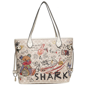 Nuova <span class=keywords><strong>borsa</strong></span> in pu graffiti <span class=keywords><strong>borsa</strong></span> da donna cartoon bear ladies <span class=keywords><strong>shark</strong></span> shoulder hand bags Tote bag per le donne - Product Image 1