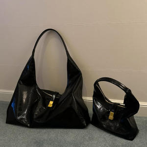 Bolso <span class=keywords><strong>de</strong></span> Hombro <span class=keywords><strong>de</strong></span> Moda para Mujer, <span class=keywords><strong>de</strong></span> Alta Calidad, con Doble Correa, Dos Tamaños, Personalizable, con Decoración Metálica, Duradero e Impermeable - Product Image 4