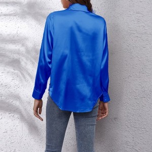 Blus kancing Satin berkilau untuk wanita, atasan sutra lengan panjang kasual kantor bahan Satin berkilau - Product Image 5
