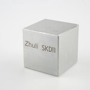 Barre Tonde in Acciaio al Carbonio Laminato a Caldo Superficie Nera Zhuli Steel Guangdong Tolleranza 1% Servizi di Lavorazione dell'Acciaio a Taglio Libero - Product Image 1