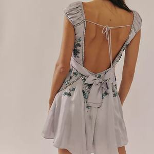 เดรสออกงานกลางคืนสำหรับผู้หญิงขายส่ง ดีไซน์หรูหราสำหรับฤดูร้อน คอวี เซ็กซี่ ประดับเลื่อม เปิดหลัง ทรงมินิเดรส - Product Image 4