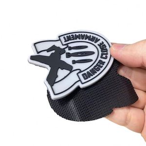 Patch personnalisé 2D 3D en PVC souple, à coudre sur T-shirt, logo gaufré à chaud, patch PVC personnalisé, décoration en dentelle, forme fleur cœur - Product Image 1