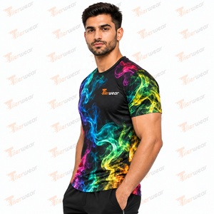T-shirt de sublimation pour hommes, vêtements de sport personnalisés, vente en gros, maillot de performance athlétique imprimé intégralement, uniforme d'équipe, entraînement en salle de sport - Product Image 6