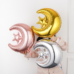 Ballons en aluminium Stars Moon Castle avec <span class=keywords><strong>des</strong></span> lanternes décorées dans une ambiance festive. - Product Image 5