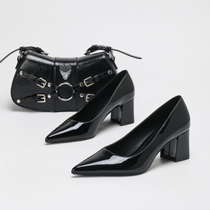 Escarpins tendance 2026 en cuir verni à bout pointu pour <span class=keywords><strong>femme</strong></span>, <span class=keywords><strong>talon</strong></span> bloc épais, noir brillant, bordeaux, chaussures de bureau classiques à coupe basse - Product Image 4