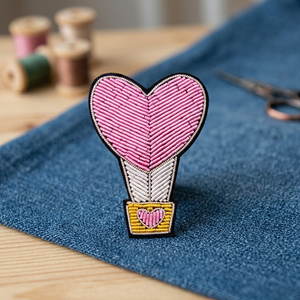 ดีไซน์รูปหัวใจป้ายปักผ้าไหม - Product Image 3