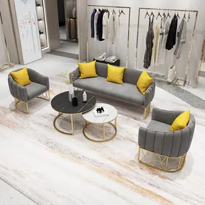 Semplice moderno salone di bellezza per unghie divano sedie di lusso negozio di abbigliamento in ferro base divani