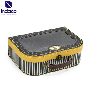 Boîte cadeau vintage en forme de valise en papier, valise en carton vintage à pois et rayures, boîte de rangement décorative avec poignée - Product Image 5