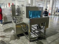 Laveuse automatique multi-étapes haute capacité en acier inoxydable pour caisses et paniers de boulangerie, capacité 600-1000 pièces/heure