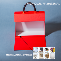 Boîtes cadeaux trapézoïdales en carton rigide de haute qualité avec logo personnalisé, design luxueux, fermeture magnétique et poignée.
