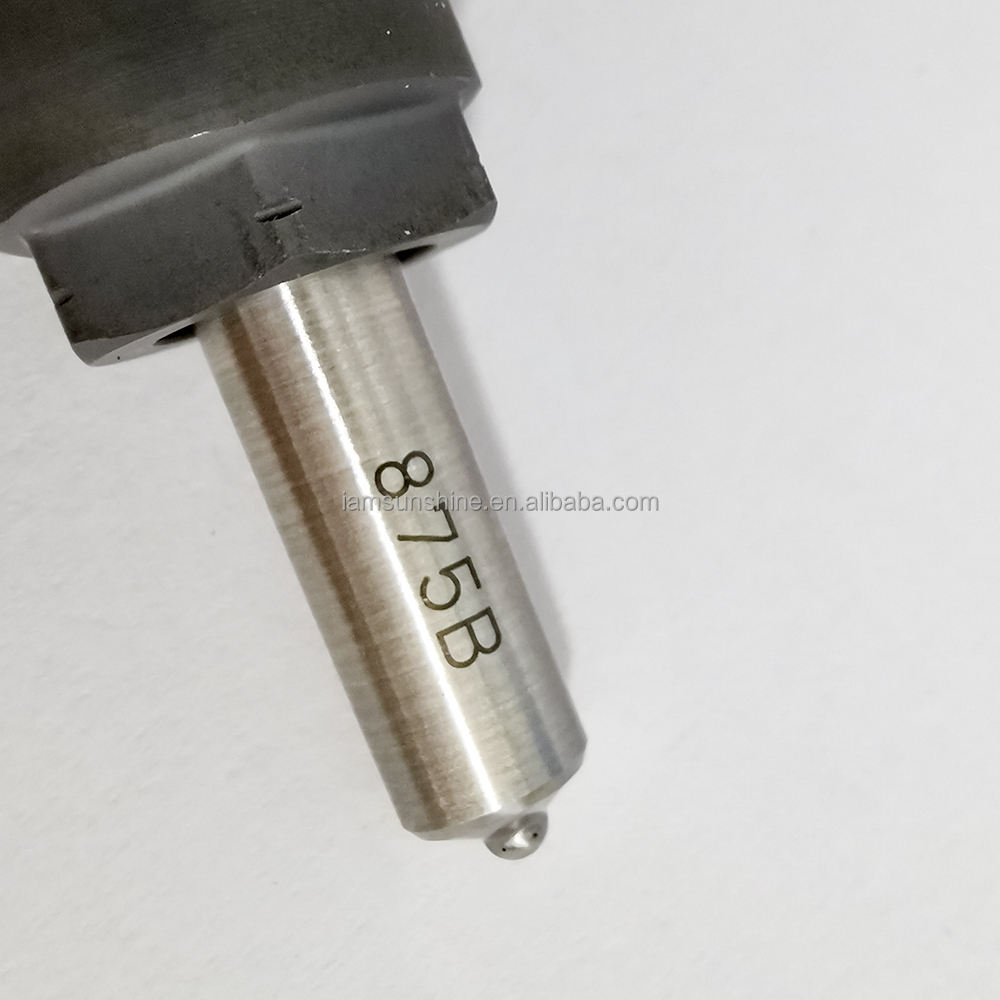 095000-5760,1465A054 - Genuine New Common Rail Injector for 4M41