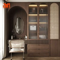Armoire sur mesure en MDF et contreplaqué avec coiffeuse intégrée – Mobilier de chambre moderne pour toute la maison