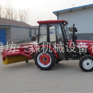 Barredora de nieve Weifang Yisen Machinery con ancho de trabajo de 1.2-2.5m, montada en tractor para limpieza de carreteras - Product Image 2
