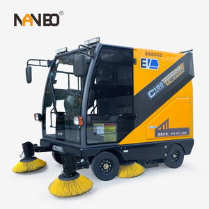 Máquina de Limpieza de Calles de Cuatro Ruedas Totalmente Cerrada, Popular, con Motor de Escobillas Principales de Tierras Raras de 48V y Alto Rendimiento - Product Image 5