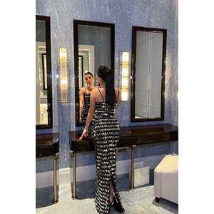 Robe de soirée de luxe noire style bal avec détails en sequins, taille empire, manches courtes et décorations perlées, taille XL (ODM) - Product Image 1